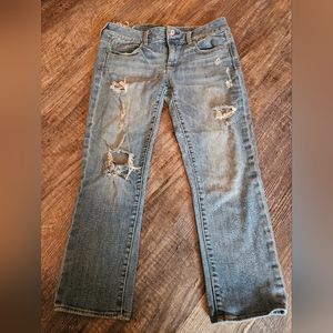 America Eagle Distressed Cropped Jeans, Size 8